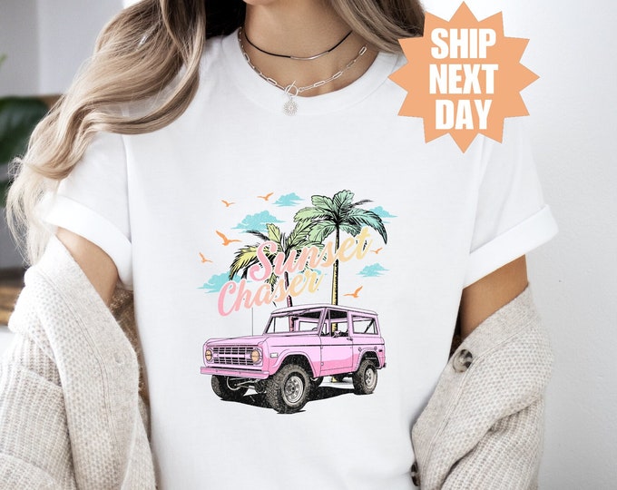 Chasing Sunsets - Comfort Colors Tee