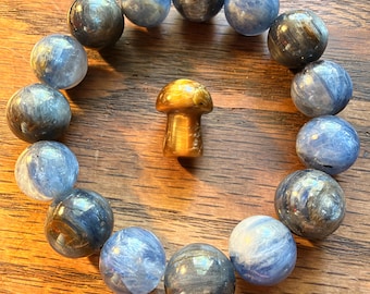 Ultra Chatoyant 16mm Blue Kyanite Bracelet
