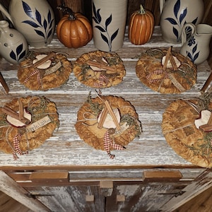 Small Primitive Apple & Apple Lattice Pies