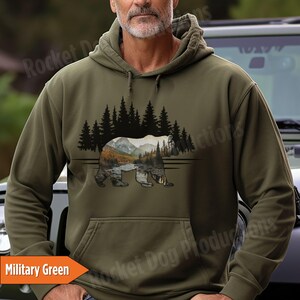 Rustic Bear Forest Gildan Hoodie Sweatshirt, Crewneck Pullover Sweatshirts, Wildlife Outdoor Lover Gift, Brown Bear Design Hoodies