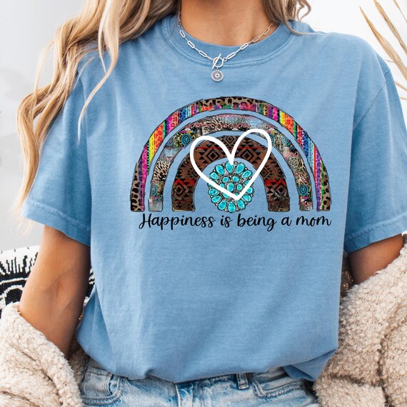 Rainbow Western Style Mom T-shirt, Comfort Color Gift for Mom, Garment-Dyed Tee Western Theme Shirt, Mom Rainbow Tee