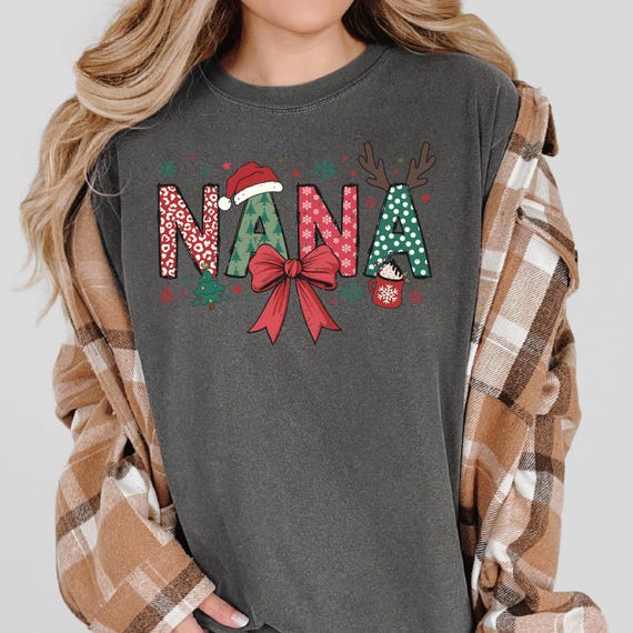Rustic Nana Country Christmas Tshirt, Nana Christmas Gift Tee, Holiday Grandma Shirt, Family Xmas Tee, Festive Winter Shirt, Cozy Rustic tee
