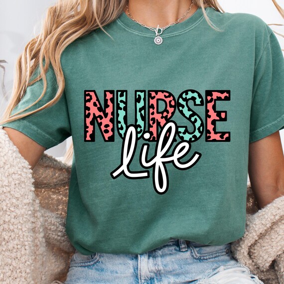 Leopard Nurse Life T-Shirt, Gift for Nurse Retro Tee, Unisex Graphic Tee, Nursing Student Shirt, Retro Healthcare Worker Top
