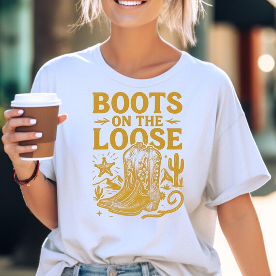 Cowgirl Bridal Party Tee, Cute Western Style Bachelorette Shirt for Bride Squad, Perfect Bachelorette Party Gift