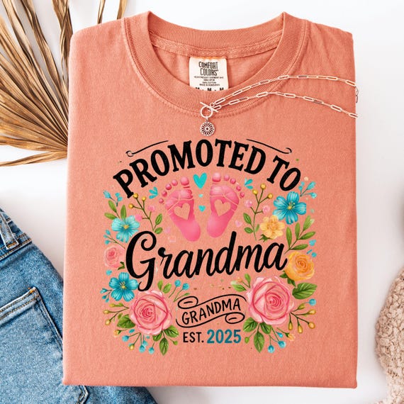 Grandma 2025 Comfort Color T-Shirt, Promoted to Grandma Tee Gift for Grandmother,Custom Grandma Gift Idea