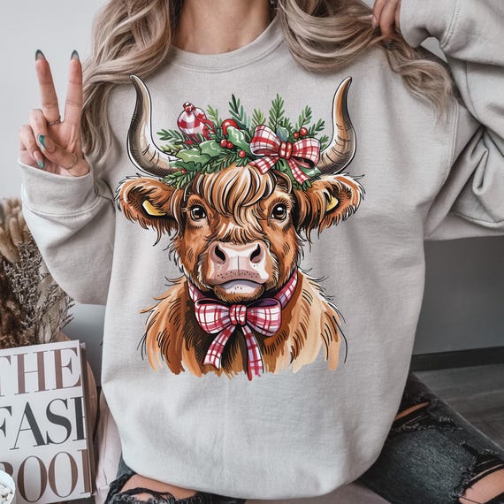 Christmas Cow Shirt, Festive shirt for Animal Lovers, Holiday Cow Gift, Highland Cow Shirt, Xmas Cow Shirt for Farm Enthusiasts, Shirt Gift