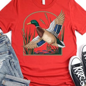 Wildlife Duck T Shirt, Soft Graphic Tee for Outdoors, Perfect Dad Birthday or Fathers Day Gift