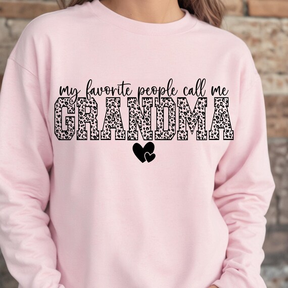 Leopard Print Grandma Crewneck Sweatshirt,  Leopard Grandmother Gift Shirt, Leopard Lover grandma sweatshirt,Grandma Sweatshirt Crewneck