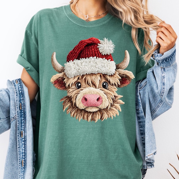 Christmas Cow Shirt, Festive Tee for Animal Lovers, Highland Cow Gift