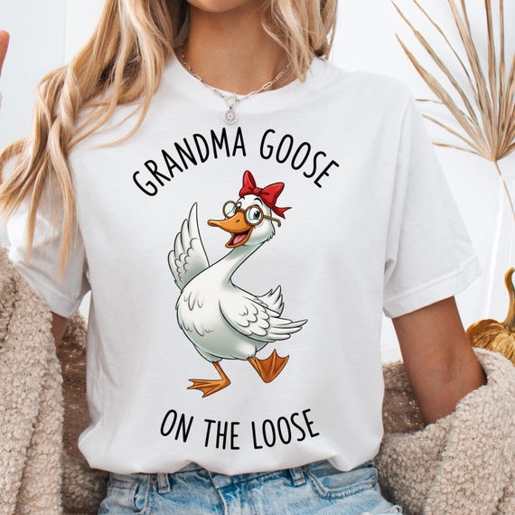 Grandma Goose Shirt, Funny Tee for Goose Lovers Grandma Gift