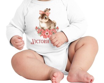 Retro Häschen-personalisierter Name Säuglings-langer Hülsen-Bodysuit