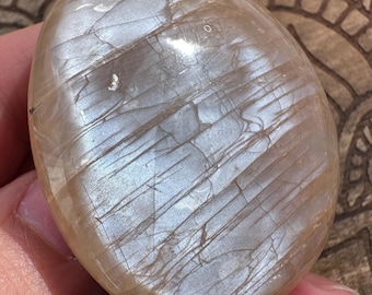Pierre de palmier en pierre de lune arc-en-ciel (Labradorite blanche) - Maison ou cadeau