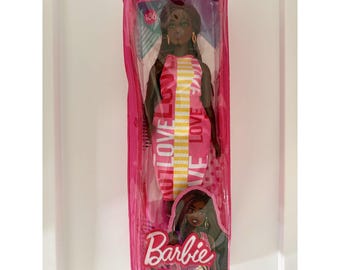 NIB Barbie Fashionistas Doll #186 Curvy Crimson Braids Love Maxi Dress HBV18