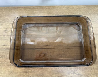Vintage Pyrex 233-N Amber Glass Baking Dish, Fireside Smoke Brown 3 Quart Lasagna Pan