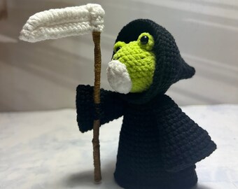 Halloween Knitted grim reaper, Amigurumi Grim Reaper crochet, Halloween death with a scythe, Amigurumi doll, Death crochet, Halloween decor