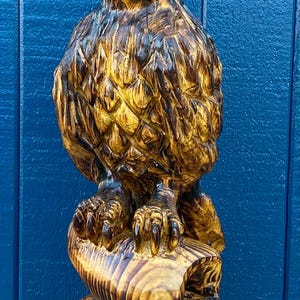 Majestic EAGLE Cedar Chainsaw Carving 24" Tall Washington State Artist