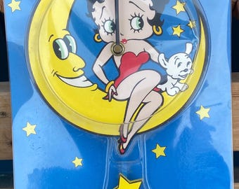 Betty Boop Swing’n Star Moon Clock