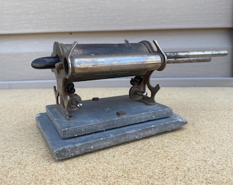 Antique SOLAR  Electric Manufacturing Co Curling Iron Electric Heater w/ Iron