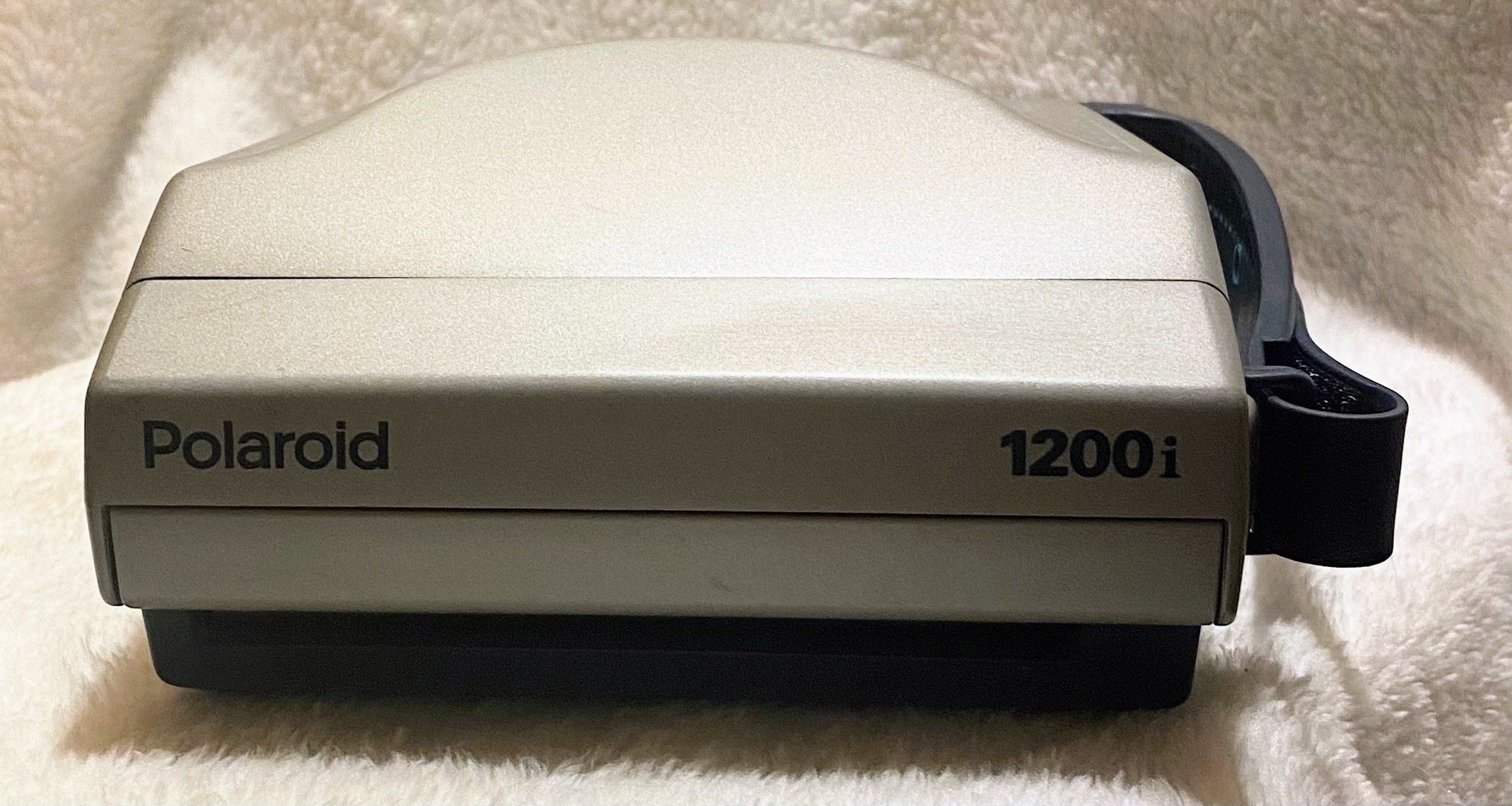 Polaroid Spectra 1200i Instant Film Camera Auto Flash Focus