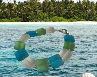 Sea Ranch | sea glass bracelet | beach vibes | hand-beaded bracelet | sea glass | multicolor bracelet | coastal chic