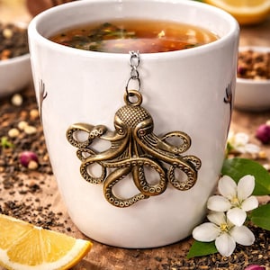 Infusore per tè a forma di polpo – Sfera in acciaio inossidabile con ciondolo a forma di polpo ispirato all'oceano – Regalo unico per gli amanti del tè