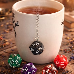 D20 Dice Tea Infuser, 2 Inch Mesh Ball Steeper