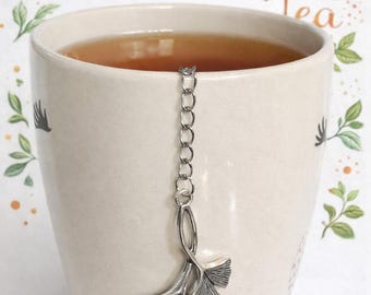 Ginkgo Leaf Tea Infuser Charm – Elegant Silver Tea Accessory | Nature-Inspired Tea Lover Gift