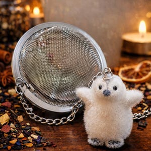 Infusor de té con forma de pingüino esponjoso, accesorio acogedor para el té de invierno