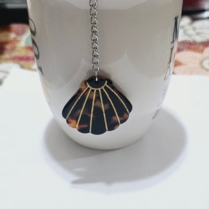 Brown seashell charm tea ball infuser tea steeper strainer gift