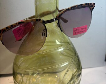 Pink Tortoise Shell and Aqua Teal Color Block Mixed Animal  display picture 2