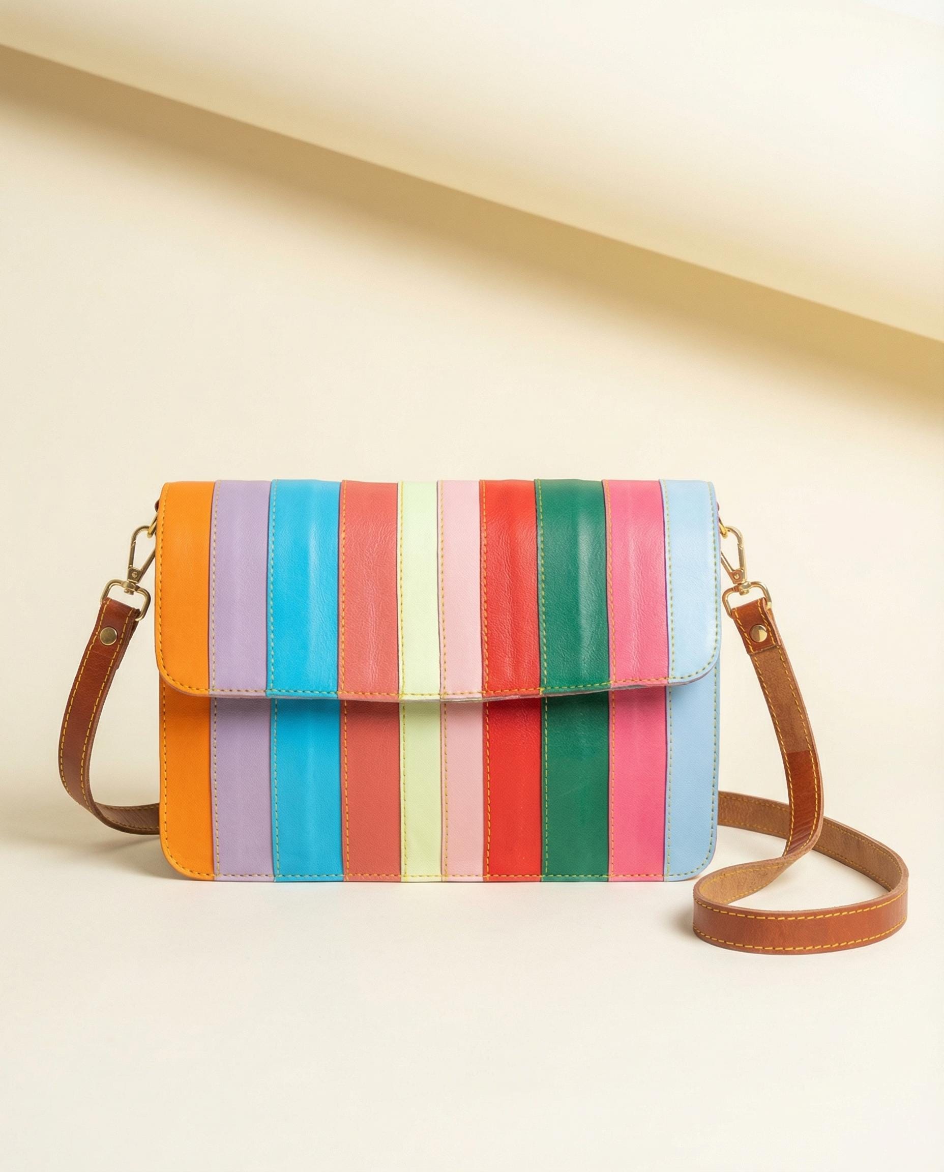 60302 ミナペルホネンハーフハンドメイド本革リュック ＬＬカラフルtarte Colorful Striped Leather Crossbody Bag: Recycled Leather Handbag