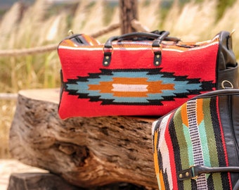 Mala de viagem em couro marroquino – Bolsa de viagem Kilim feita à mão, estilo boho para fins de semana.