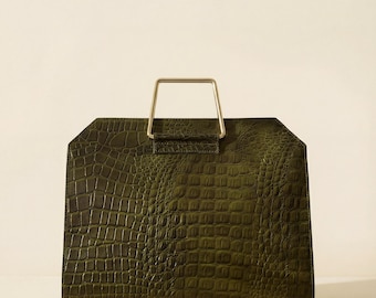 Bolsa para laptop em couro verde com textura de crocodilo | Compartimento acolchoado para Macbook | Bolsa para escritório e trabalho