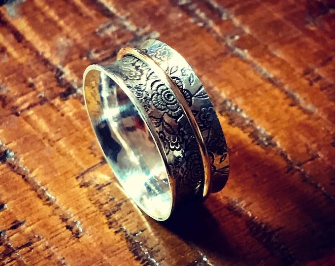 Flower Spinner Ring