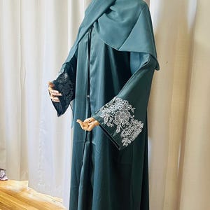Handmade Embroidered Blue Abaya: Open Dubai Jilbab