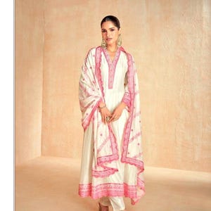 Anarkali gown, Partywear Dress,  Ethnic,  Kurti suit,  Indian Long Salwar kameez, eid dress, Ramzan dresses, ready dress, Pakistani dress