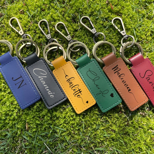 Personalized Leather Keychain,Anniversary Gift,Customized Keychain, Engraved Leather Key Chain, Groomsmen Gift, Birthday Gift,Team Gift