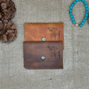 Mini billetera de cuero personalizada para mamá, billetera de cuero de mujer, billetera estética de mamá, billetera personalizada con nombre de abuela, lindo regalo del Día de las Madres