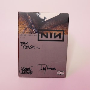NINE inch NAILS signierte DVD
