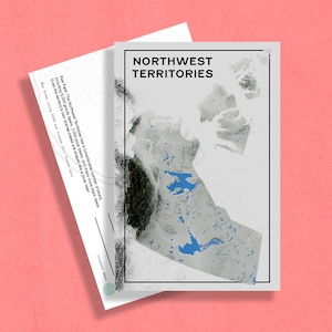 Territoires du Nord-Ouest | Carte postale topographique