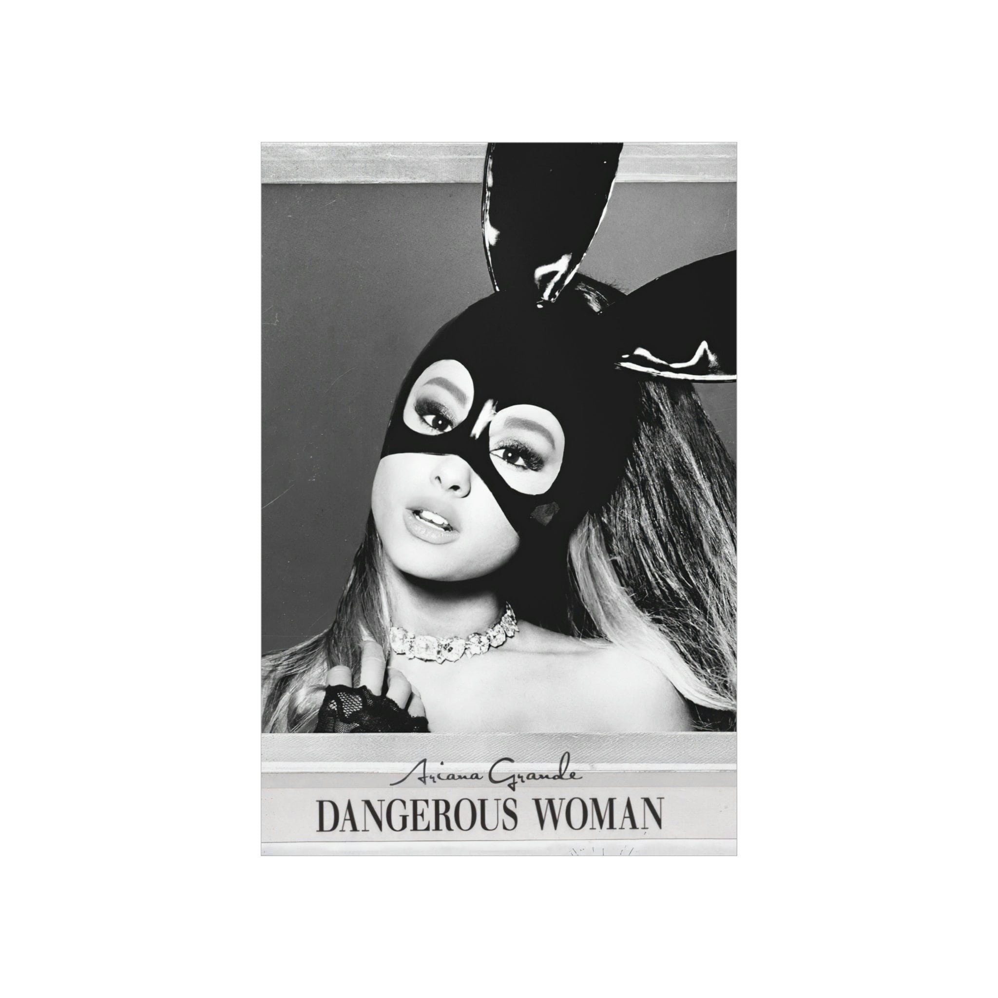 DEATH NYC ポスター アリアナ・グランデ デンジャラス・ウーマン 額入 Ariana Grande - Dangerous Woman Deluxe Matte Vertical Poster