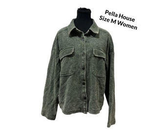 Time and Tru Women's Cropped Corduroy Sea Turtle Shacket Size M Long sleeves