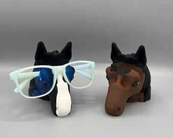 3D-geprinte brillenhouder voor paarden: op maat gemaakte bureau-organizer