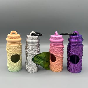 Soporte para bolsas de excrementos de perro impreso en 3D - Regalo para amantes de los perros - Dispensador de bolsas de excrementos - Soporte para bolsas de desechos de mascotas - Accesorios para pasear perros - Regalo para perros