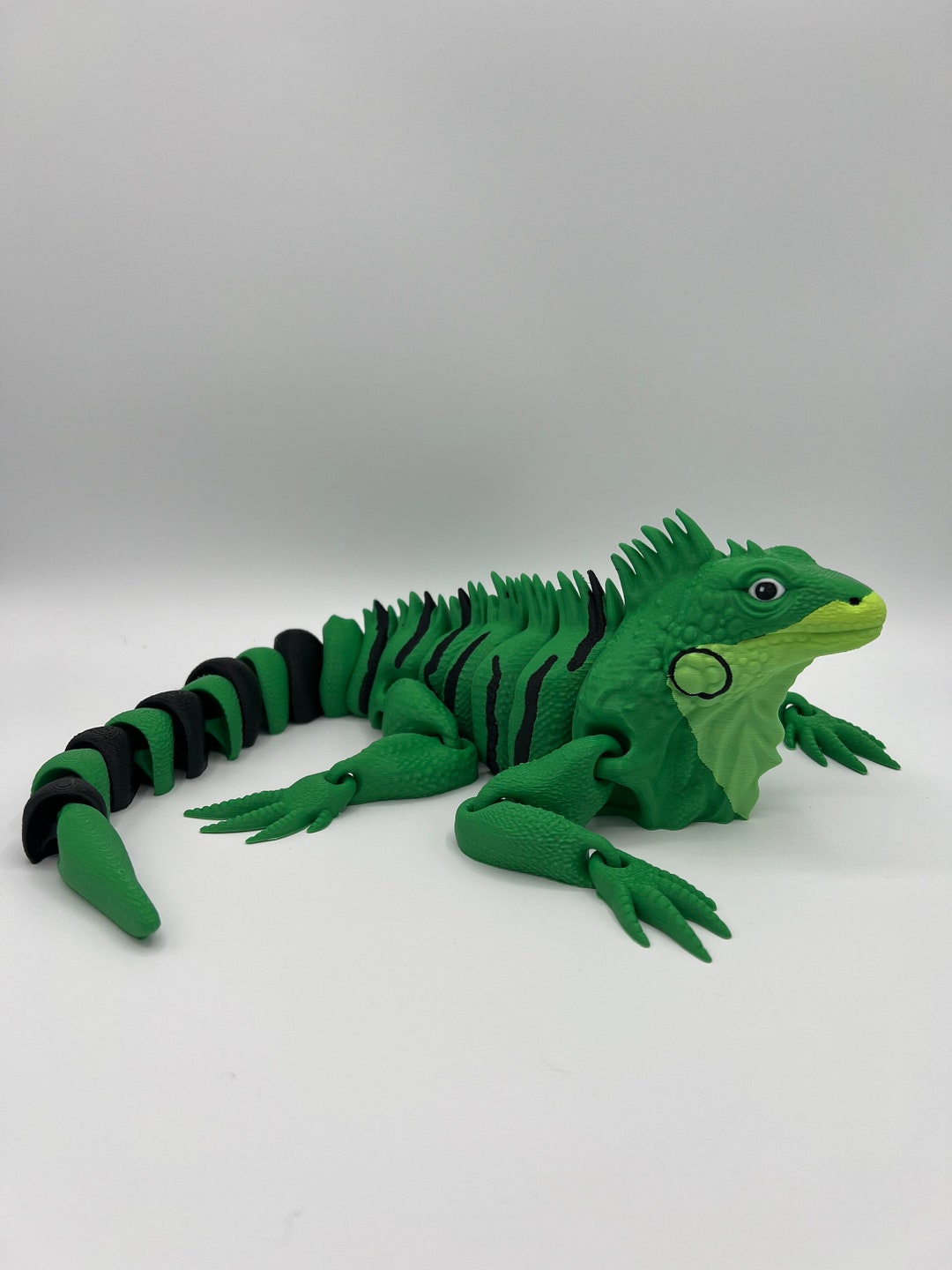Flexi Iguana Toy Type A Flexi Fidget Toy 3D Printed Iguana