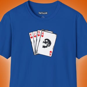 Camiseta de naipes con calavera sonriente, camiseta de calavera de póquer, camiseta de juego, camiseta gráfica de casino, regalo de jugador de póquer, camiseta de juego de cartas con estética oscura
