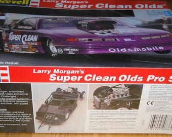 Revell Larry Morgan's Super Clean Olds Cutlass Pro Stock 1:25