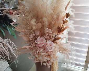 Composizione di bouquet di fiori secchi conservati, composizione di fiori veri, regalo di compleanno, baby shower, rose vere, pampas, grandi bouquet, regali per lei