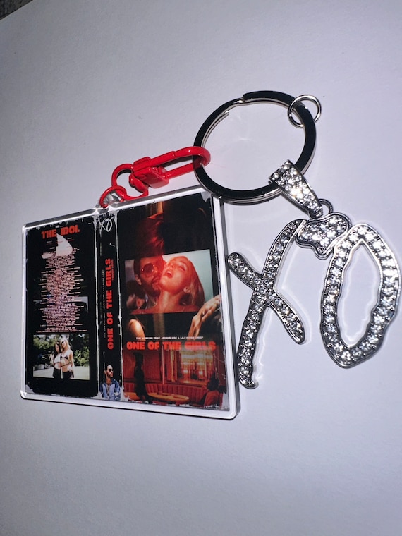 The Idol XO Keychain - Etsy
