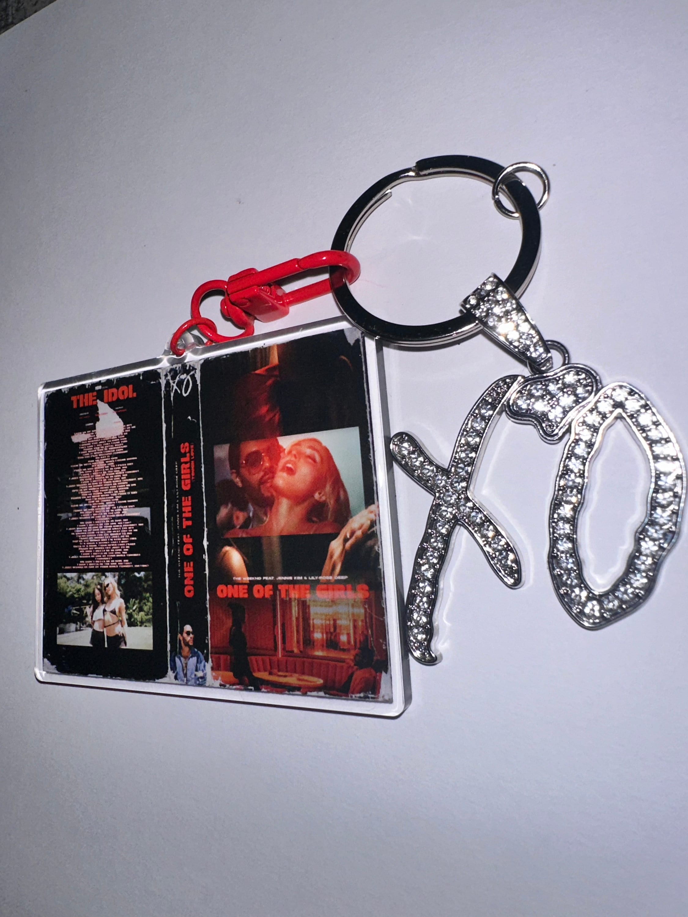 The Idol XO Keychain - Etsy